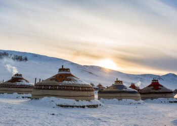 Хоёрдугаар сард олон жилийн дунджаас хүйтэн байх төлөвтэй байна