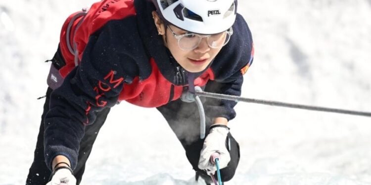 Монголын спортын наадамд 1800 гаруй тамирчин өрсөлдөж байна