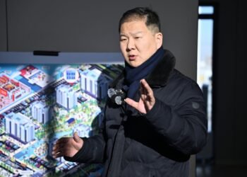 Т.Даваадалай “Неосити” хотхонтой танилцлаа