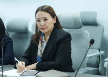 Л.Хосбаяр: Зорилтот бүлгийн иргэдийг хөдөлмөр эрхлүүлж, нийгэмшүүлнэ