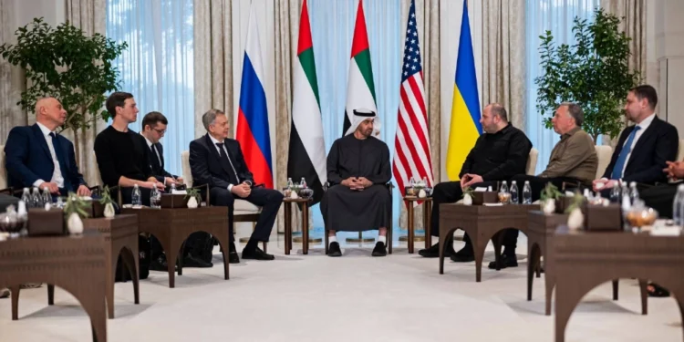 Орос, Украины хэлэлцээ хурц уур амьсгал дор өрнөв