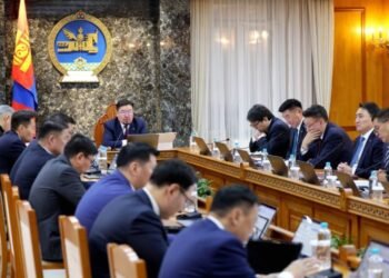 Төрийн байгууллагын үйл ажиллагааг илүү нээлттэй, хяналттай болгоно