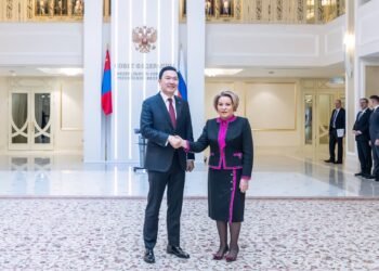 АЙЛЧЛАЛ: Н.Учрал, В.И.Матвиенко нар албан ёсны хэлэлцээ хийв