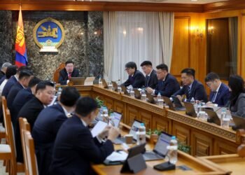 ЗГ: “Эрдэнэс Тавантолгой” ХК-ийн хувьцааны талаар хэлэлцэж байна