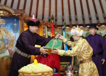 Төрийн хан хуурчаар МУСТА, ерөөлч, магтаалч Ц.Соёл-Эрдэнийг томилов