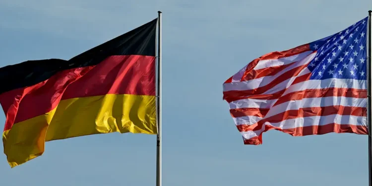 Германчууд: АНУ бол ОХУ-ын дараах гол заналхийлэгч улс