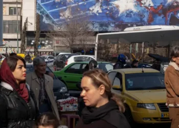 АНУ иргэддээ Иранаас нэн даруй гарахыг анхаарууллаа