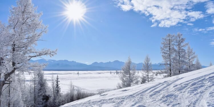 ЦАГ АГААР: Ихэнх нутгаар хүйтний эрч эрс чангарна