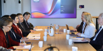 Б.Батцэцэг сайд “Инновац Норвег” байгууллагад зочилж, хамтын ажиллагааг хөгжүүлэх талаар ярилцав