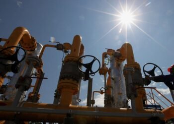 Дайны нөлөөгөөр газрын тосны үнэ өсөв