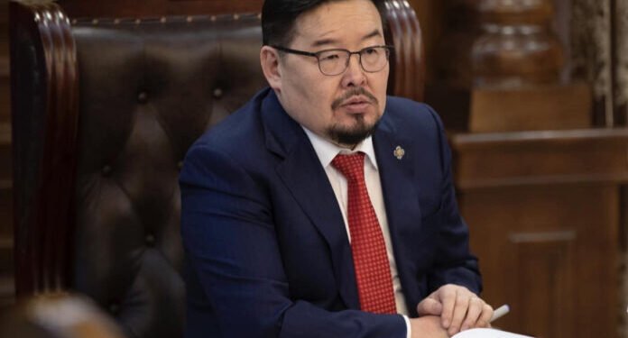 Ерөнхий сайд Г.Занданшатар эрчим хүчний салбарыг тогтворжуулах үүрэг өгөв