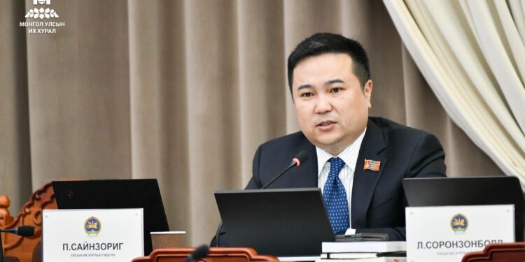 УИХ-ын гишүүн П.Сайнзоригт хилийн хориг тавилаа